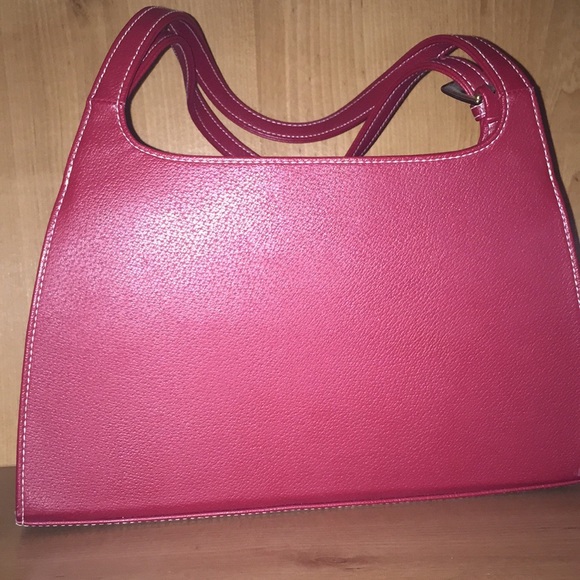 Red purse - Picture 3 of 7